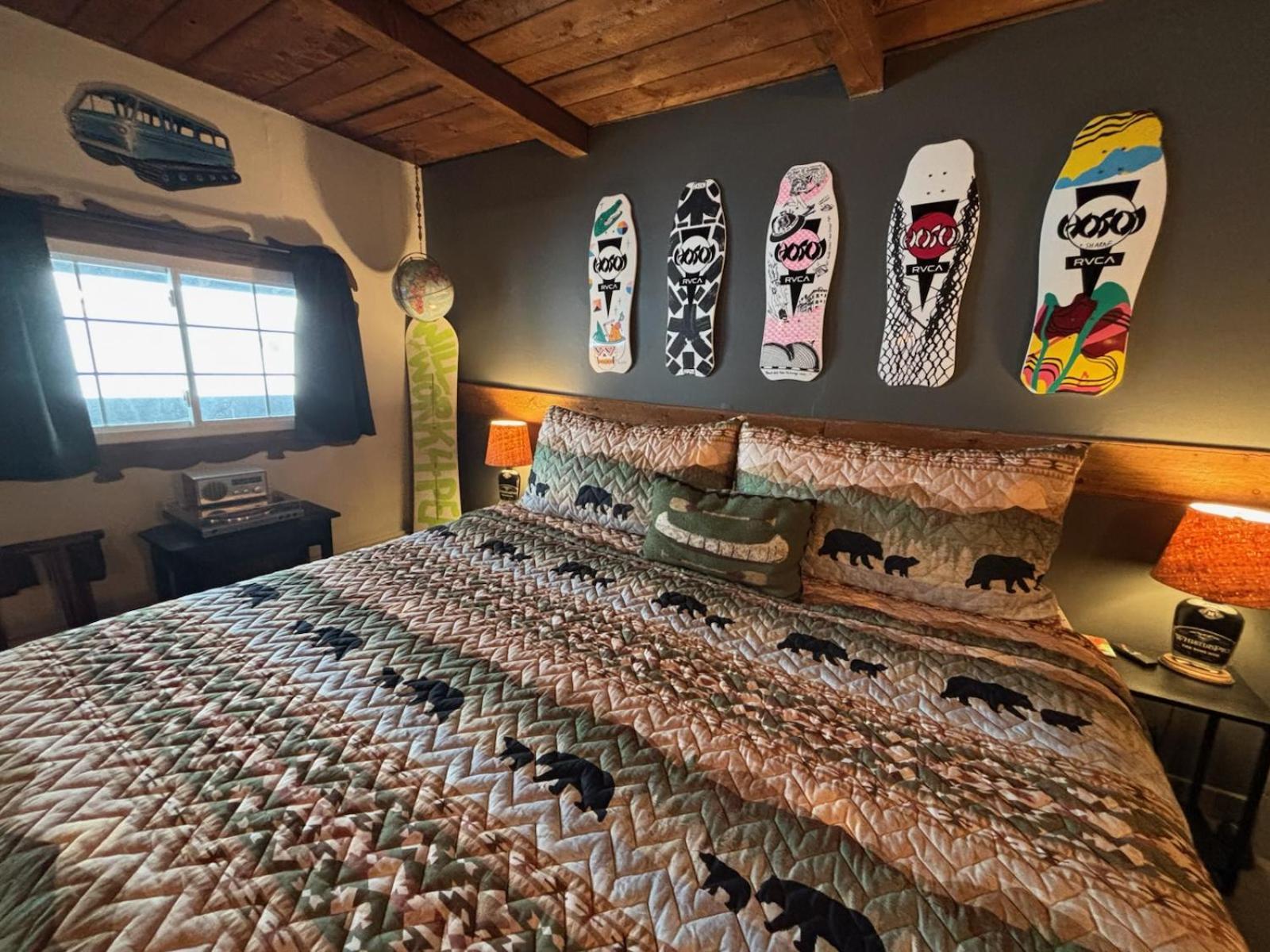 Grunberg Haus Inn & Cabins Waterbury Bagian luar foto
