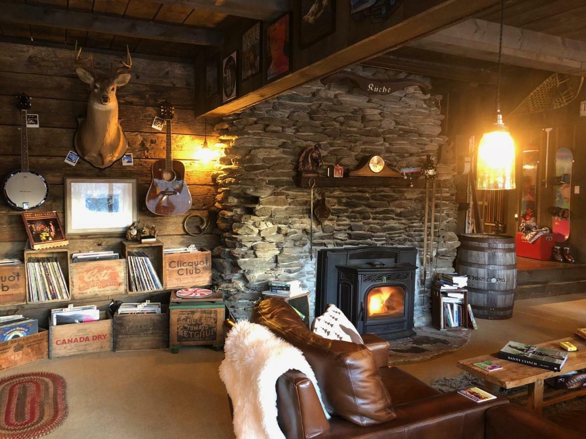 Grunberg Haus Inn & Cabins Waterbury Bagian luar foto